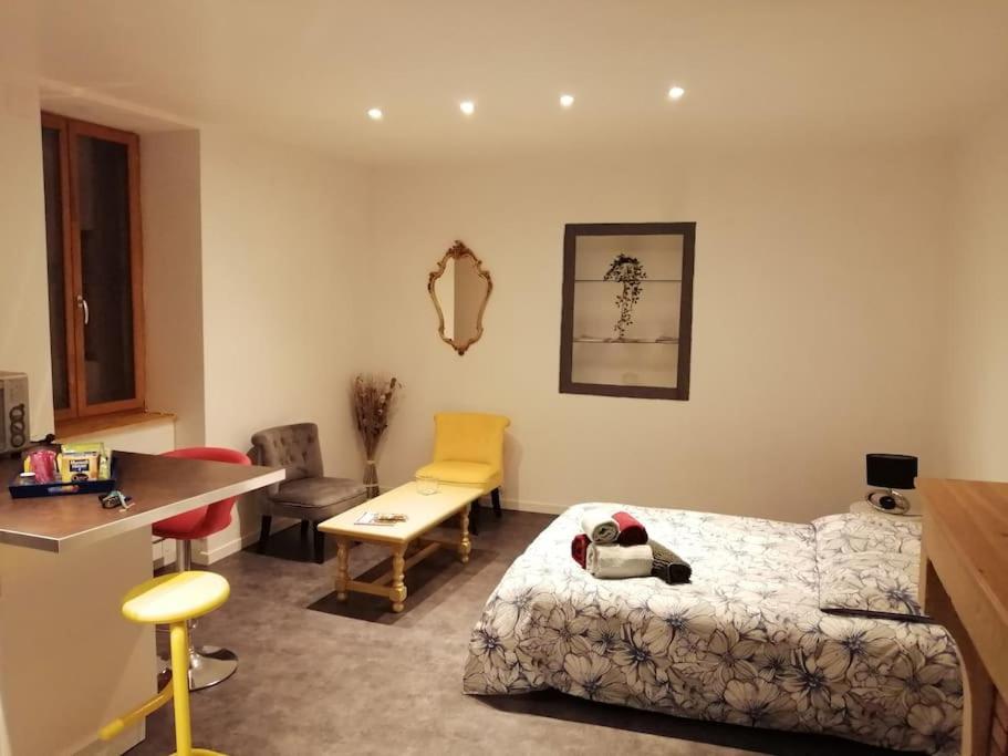 La Chambre De Ze Tournus Buitenkant foto